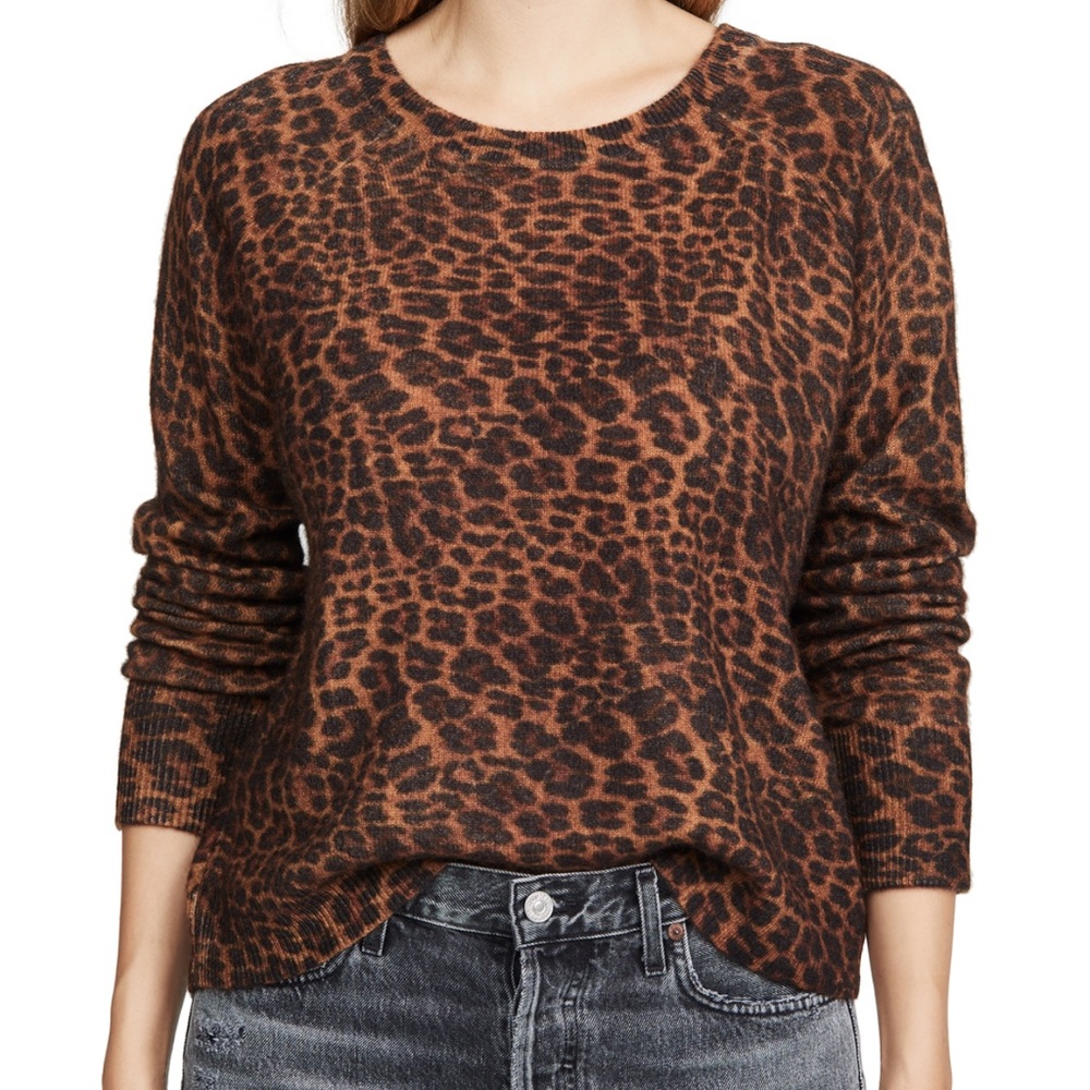 White + Warren leopard essential sweater